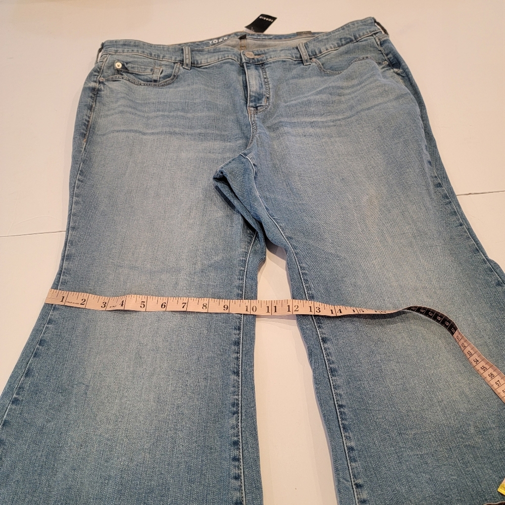 Torrid Perfect Flare Vintage Stretch Mid-Rise Jean Smooth Sailing Size 20 Short - Picture 9 of 17